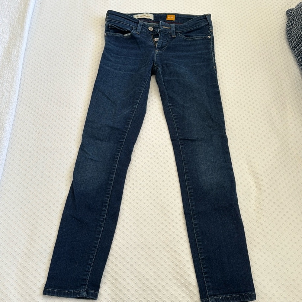 Dark denim skinny jeans - size 26